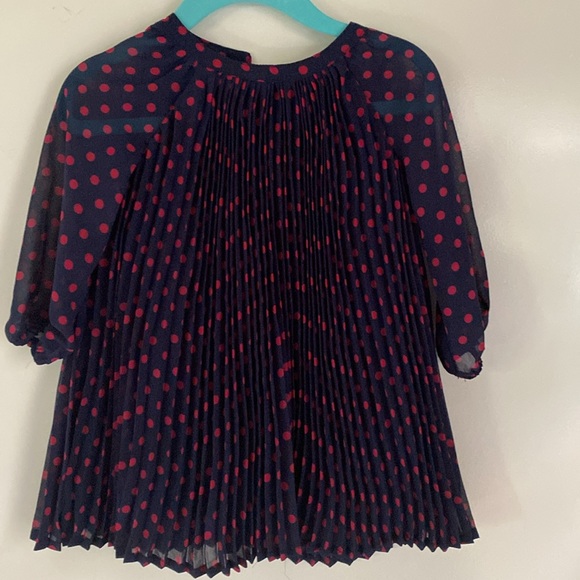 BUNDLE OF AMAZING CLOTHS . - Picture 10 of 14